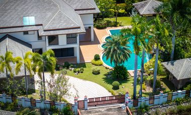 For sale 4 bedrooms house in Huay Yai, Pattaya