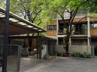 Haus zum Kauf mit 4 Zimmer in Chatuchak, Bangkok