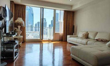 For sale 3 bedrooms condo in Khlong Toei, Bangkok