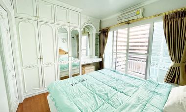 For rent and for sale 1 bed condo in Watthana, Bangkok