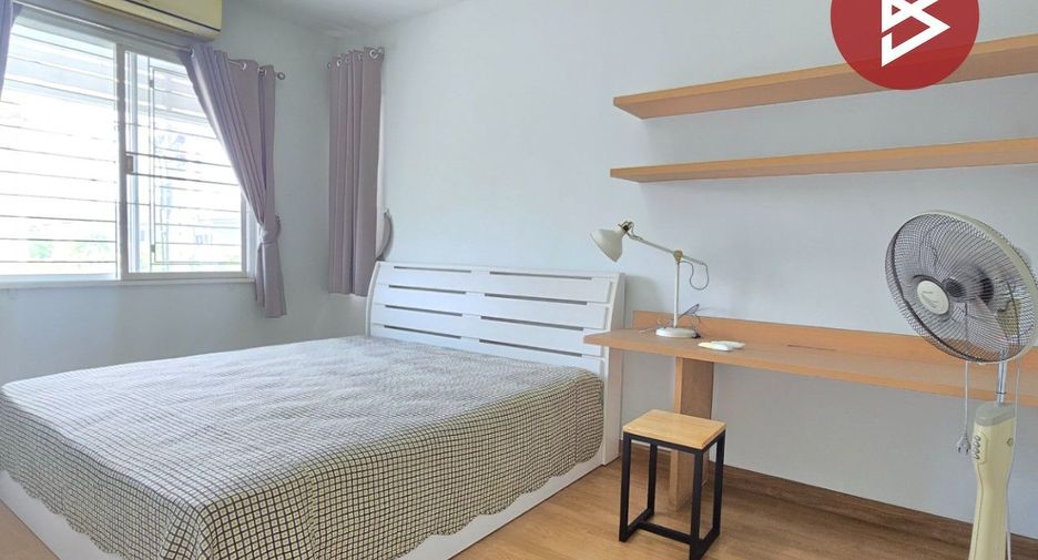 À vendre 3 chambres maison de ville à Bang Phli, Samut Prakan