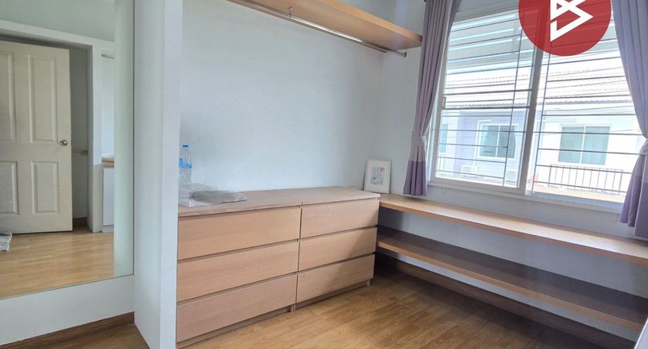À vendre 3 chambres maison de ville à Bang Phli, Samut Prakan