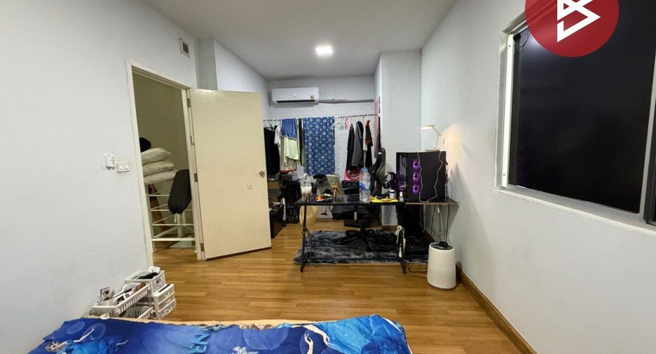 出售 3 卧室 联排别墅 在 Bang Yai, Nonthaburi