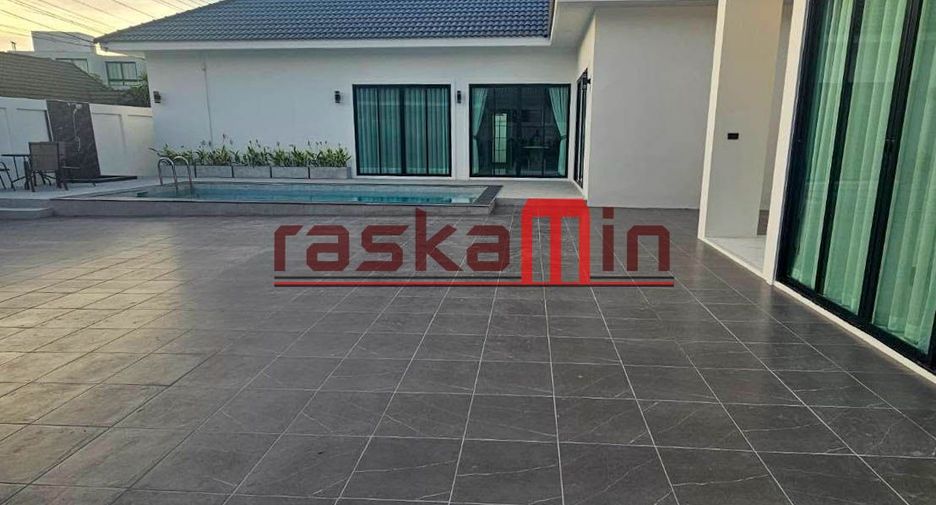 Haus zum Kauf mit 4 Zimmer in Bang Lamung, Chonburi