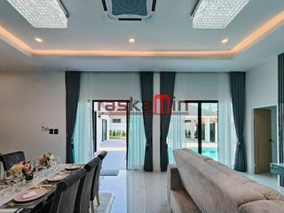 Продажа 4 спальни дом в Банг Ламунг, Чонбури