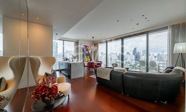 For rent and for sale 3 bedrooms condo in Watthana, Bangkok