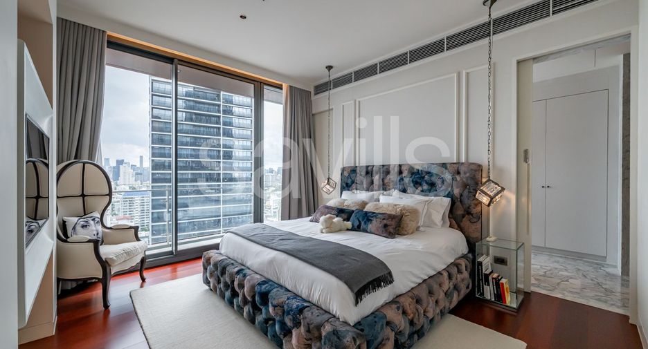 For rent and for sale 3 bedrooms condo in Watthana, Bangkok