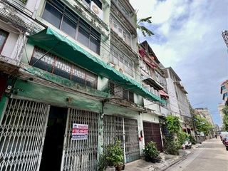 Gewerbefläche zum Kauf mit 7 Zimmer in Pom Prap Sattru Phai, Bangkok