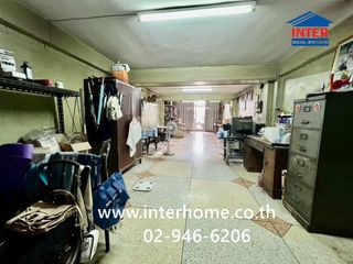 Gewerbefläche zum Kauf mit 7 Zimmer in Pom Prap Sattru Phai, Bangkok