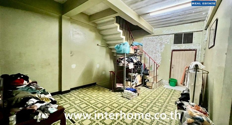 Gewerbefläche zum Kauf mit 7 Zimmer in Pom Prap Sattru Phai, Bangkok
