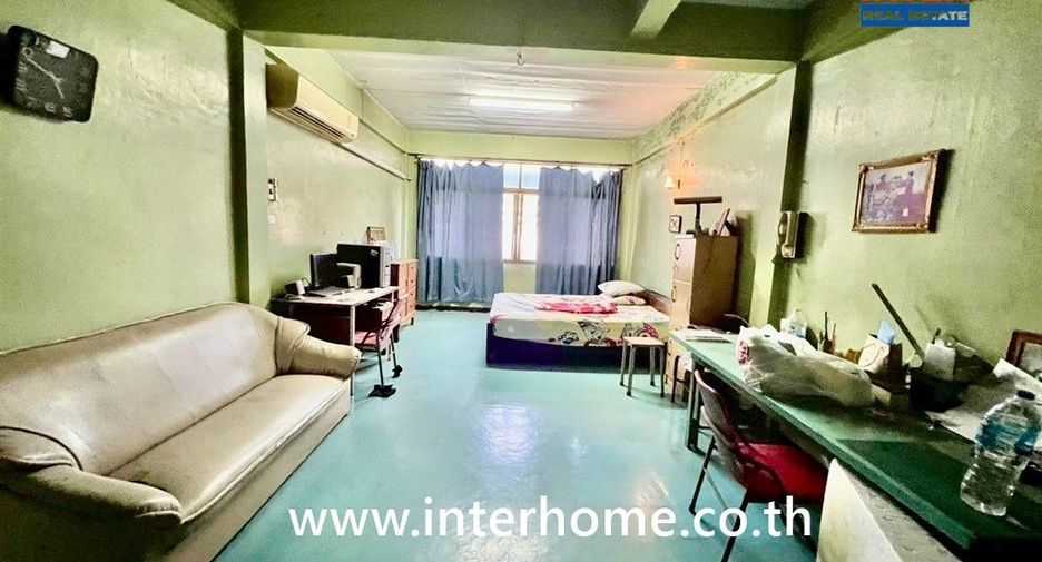 Gewerbefläche zum Kauf mit 7 Zimmer in Pom Prap Sattru Phai, Bangkok