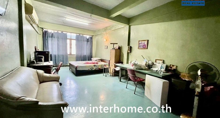 Gewerbefläche zum Kauf mit 7 Zimmer in Pom Prap Sattru Phai, Bangkok