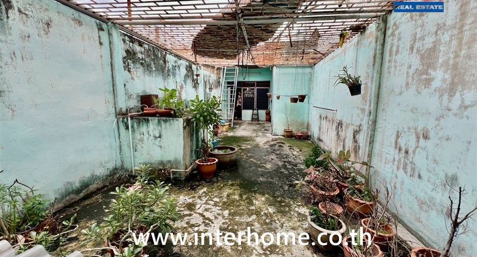 Gewerbefläche zum Kauf mit 7 Zimmer in Pom Prap Sattru Phai, Bangkok