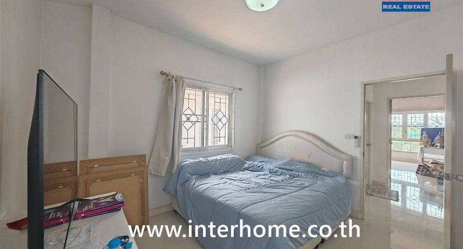 Casa en venta de 3 habitaciones en Phutthamonthon, Nakhon Pathom