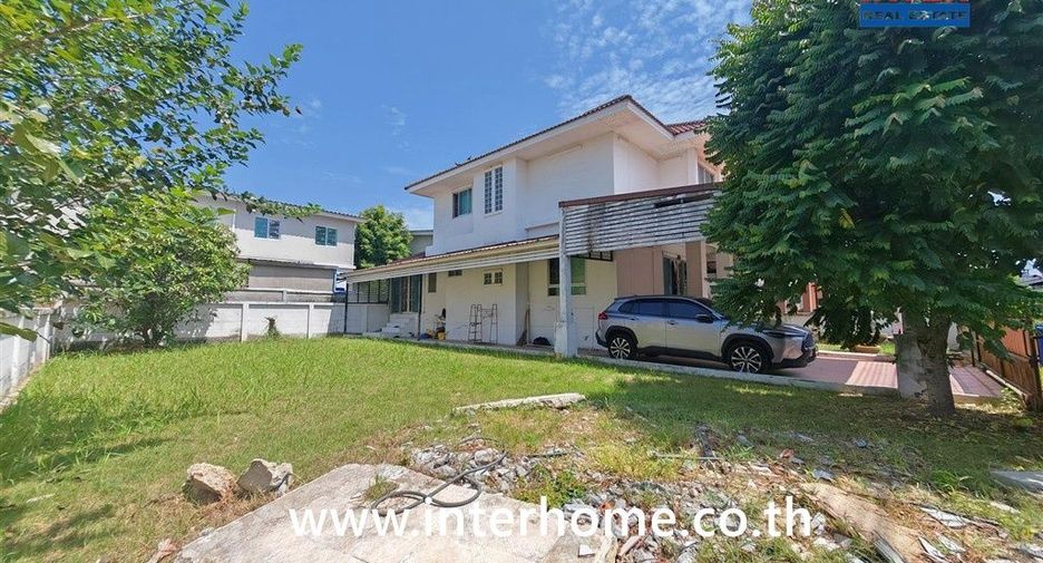 Casa en venta de 3 habitaciones en Phutthamonthon, Nakhon Pathom