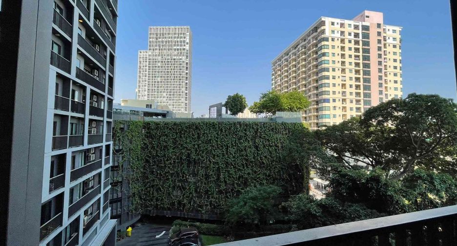 For rent 1 bed condo in Sathon, Bangkok