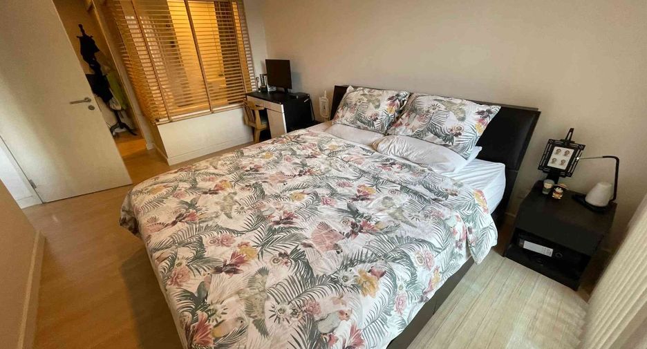For rent 1 bed condo in Sathon, Bangkok