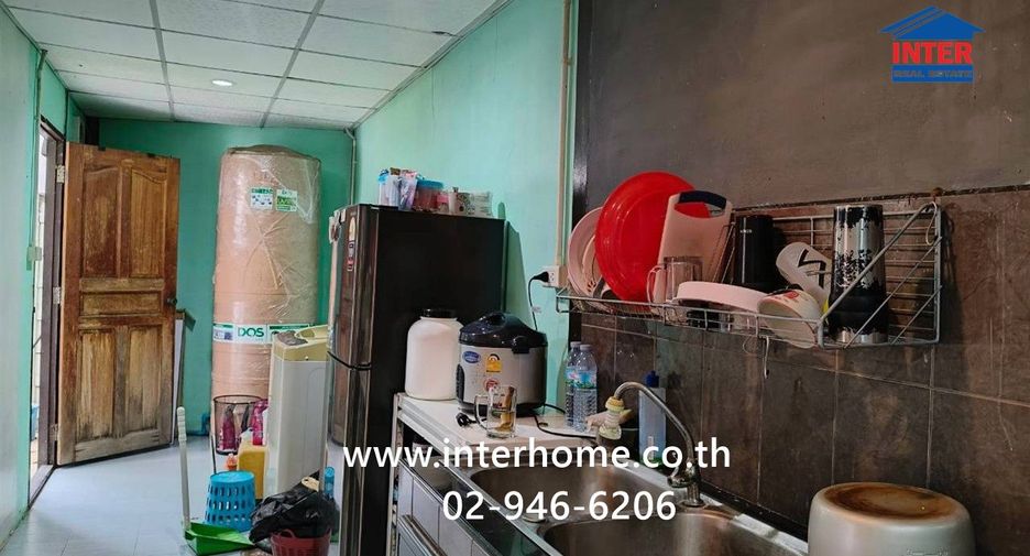 For sale 3 ベッドルーム townhouse in Mueang Pathum Thani, Pathum Thani