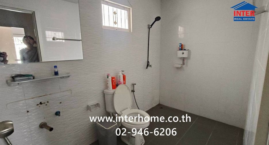 For sale 3 ベッドルーム townhouse in Mueang Pathum Thani, Pathum Thani