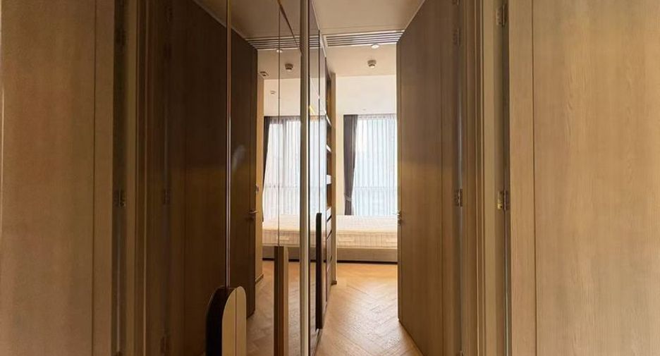 For rent 1 bed condo in Sathon, Bangkok