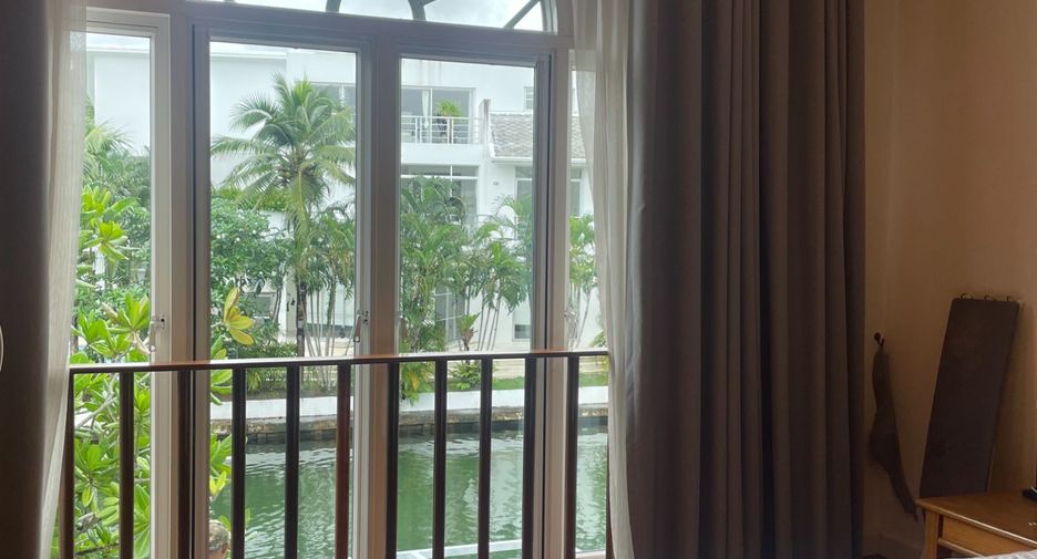 For rent 2 bedrooms townhouse in Mueang Phuket, Phuket