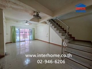 À vendre 2 chambres maison de ville à Bang Bua Thong, Nonthaburi