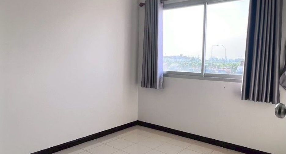 À vendre 4 chambres maison de ville à Mueang Samut Prakan, Samut Prakan