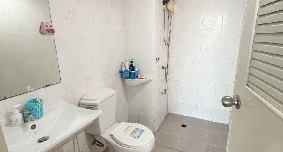 For sale 1 Beds condo in Mueang Chon Buri, Chonburi