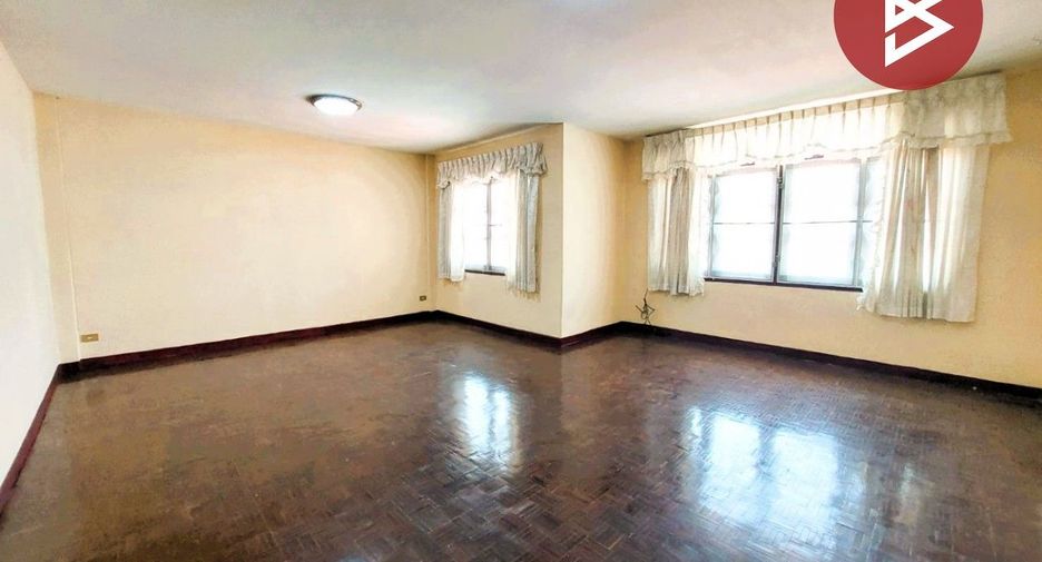 For sale 3 ベッドルーム townhouse in Mueang Samut Prakan, Samut Prakan