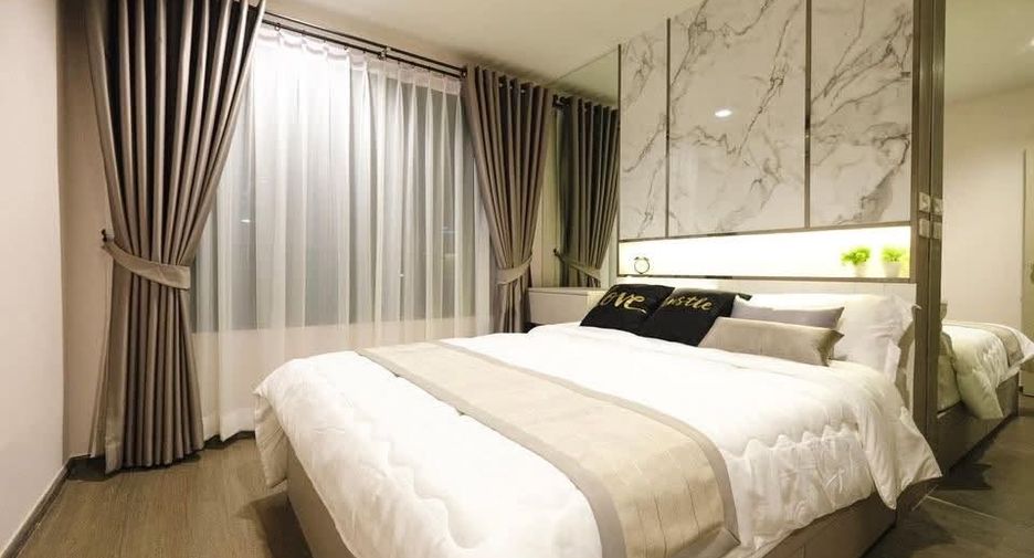 For rent 1 bed condo in Phra Khanong, Bangkok