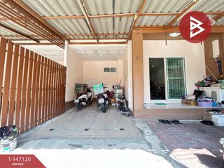 À vendre 4 chambres maison de ville à Phra Samut Chedi, Samut Prakan
