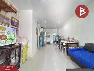 À vendre 4 chambres maison de ville à Phra Samut Chedi, Samut Prakan
