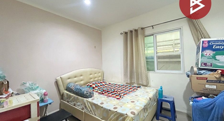 À vendre 4 chambres maison de ville à Phra Samut Chedi, Samut Prakan