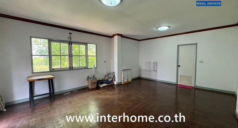 For sale 3 bedrooms house in Bang Bon, Bangkok