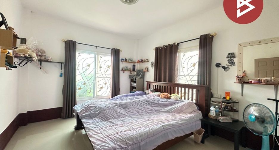 出售 3 卧室 独立屋 在 Mueang Chon Buri, Chon Buri