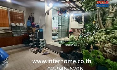 For sale 3 bedrooms townhouse in Mueang Samut Prakan, Samut Prakan