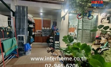 For sale 3 bedrooms townhouse in Mueang Samut Prakan, Samut Prakan