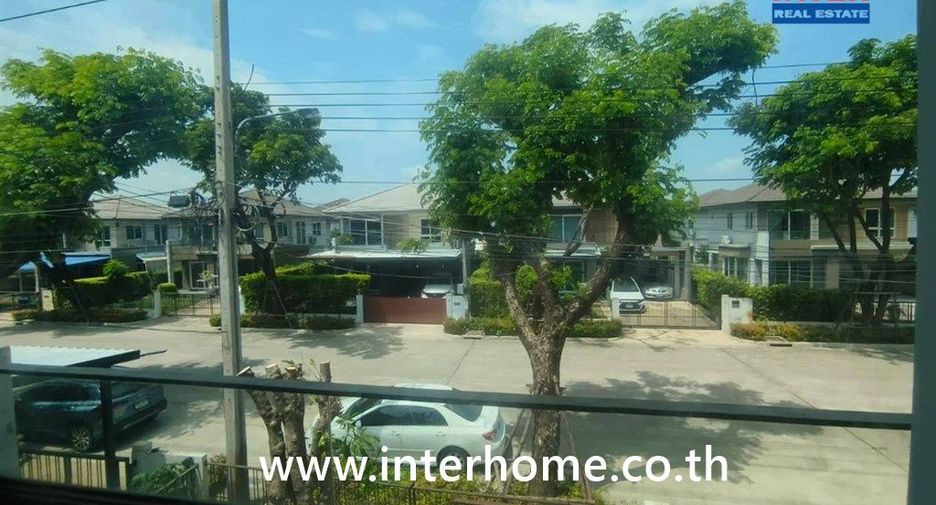 For sale 3 bedrooms house in Bang Sao Thong, Samut Prakan