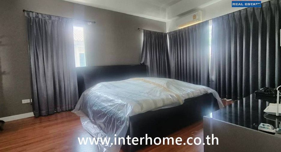 For sale 3 bedrooms house in Bang Sao Thong, Samut Prakan