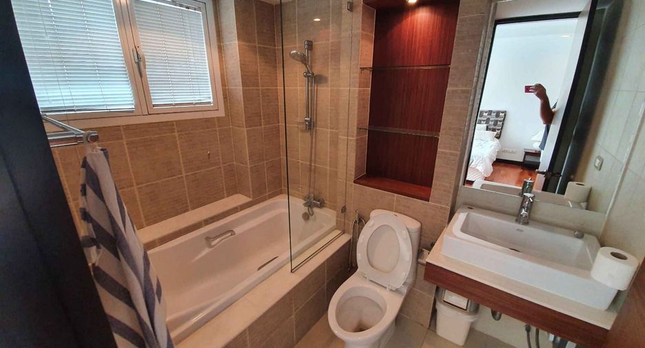 Wohnung zur Miete mit 2 Zimmer in Watthana, Bangkok
