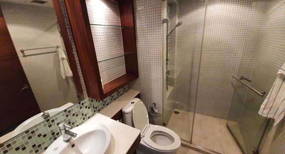 Wohnung zur Miete mit 2 Zimmer in Watthana, Bangkok
