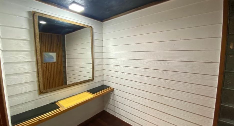 For rent 1 bed condo in Phra Khanong, Bangkok