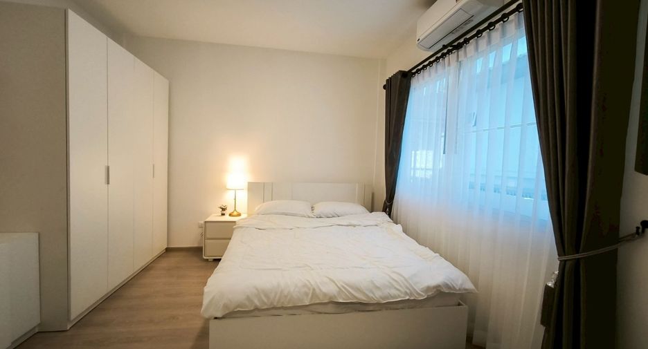 For rent 2 bedrooms townhouse in Prawet, Bangkok