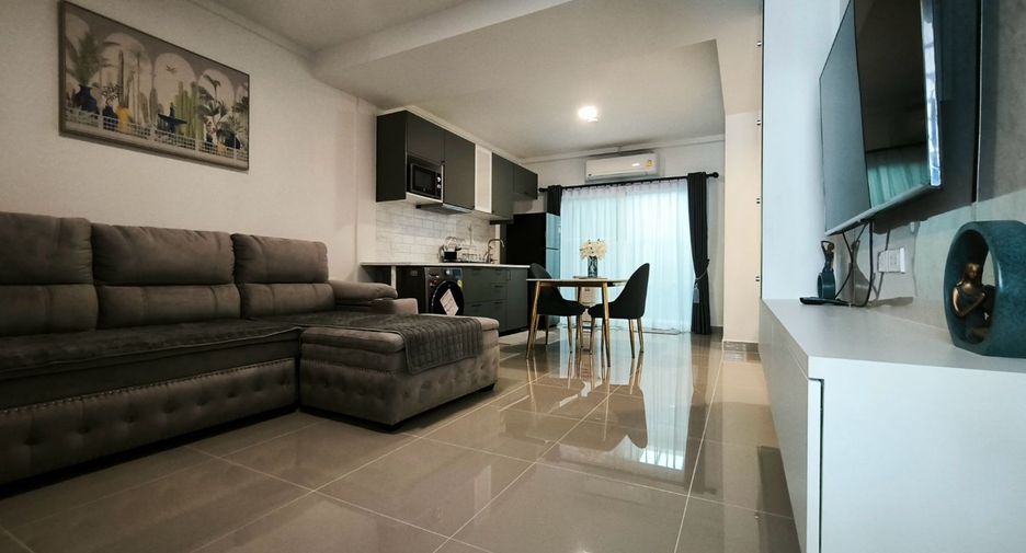 For rent 2 bedrooms townhouse in Prawet, Bangkok
