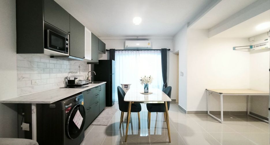 For rent 2 bedrooms townhouse in Prawet, Bangkok