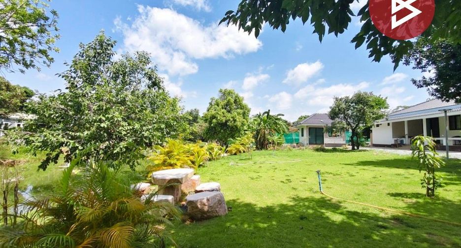 Haus zum Kauf mit 1 Zimmer in Mueang Nakhon Pathom, Nakhon Pathom
