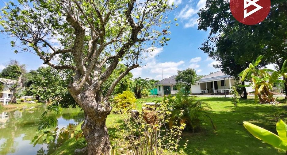Haus zum Kauf mit 1 Zimmer in Mueang Nakhon Pathom, Nakhon Pathom