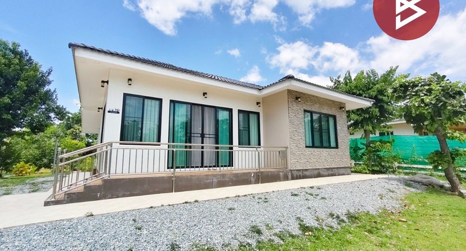 Haus zum Kauf mit 1 Zimmer in Mueang Nakhon Pathom, Nakhon Pathom