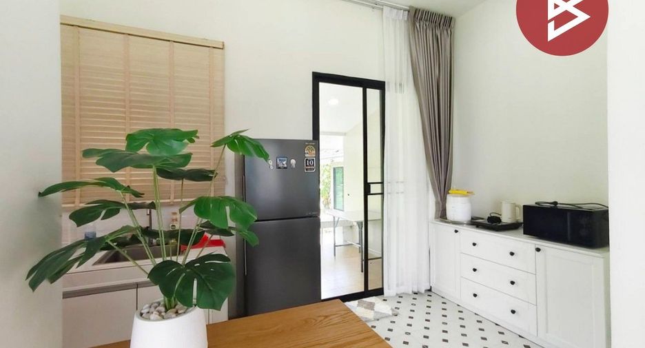 Haus zum Kauf mit 1 Zimmer in Mueang Nakhon Pathom, Nakhon Pathom