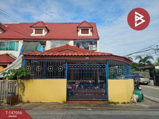 À vendre 3 chambres maison de ville à Bang Phli, Samut Prakan